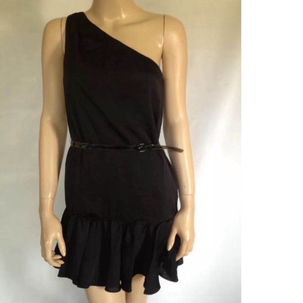 BCBGeneration DRESS ONE SHOULDER RUFFLE BELTED - Picture 4 of 6